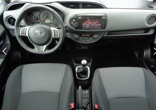 Left hand drive car TOYOTA YARIS (01/06/2015) - 