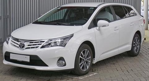 Left hand drive TOYOTA AVENSIS Combi 2.0 D-4D 