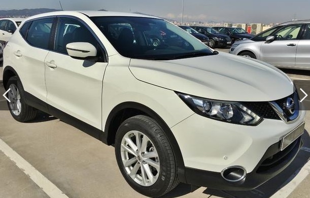 Left hand drive NISSAN QASHQAI  1.5dCi Acenta 4x2 110C