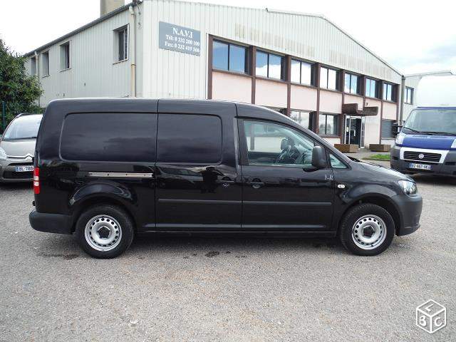 Left hand drive car VOLKSWAGEN CADDY (01/03/2012) - 