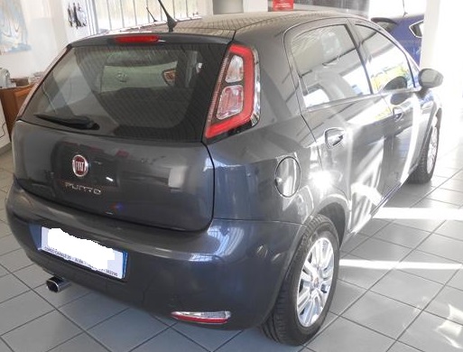 FIAT PUNTO (01/03/2015) - 