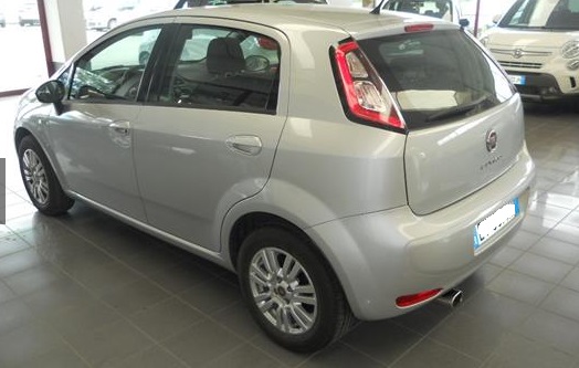 FIAT PUNTO (01/02/2015) - 