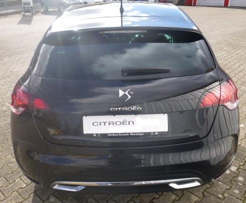 Left hand drive CITROEN DS4  BlueHDi 150 S&S SoChic