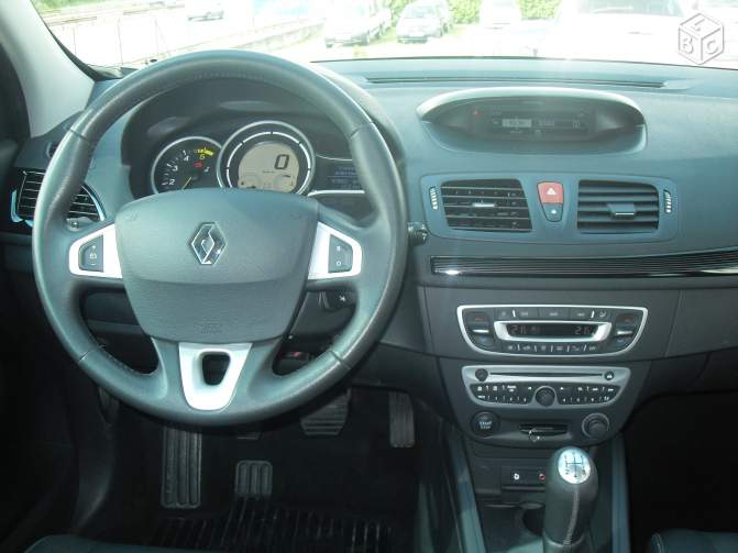 RENAULT MEGANE (00/00/0) - 