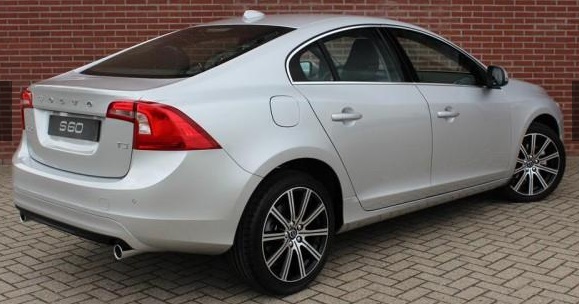 VOLVO S60 (01/02/2016) - 