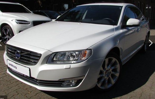 Left hand drive VOLVO S80 T5 Summum