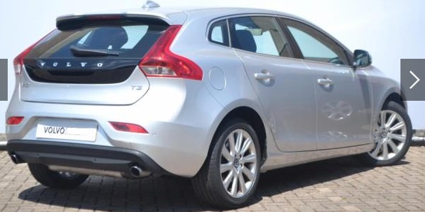 VOLVO V40 (01/10/2015) - 