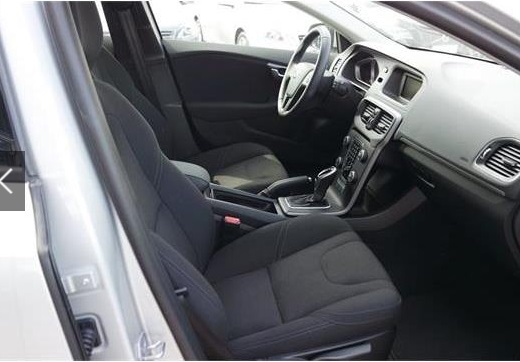 Left hand drive car VOLVO V40 (01/09/2015) - 