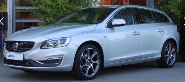 Left hand drive VOLVO V60 T3 Geartr. Ocean Race / Business Pack Connect 