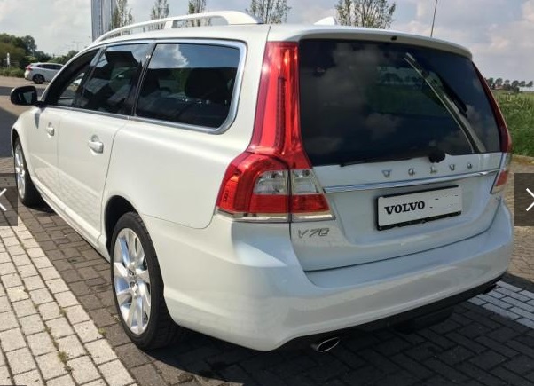 Left hand drive VOLVO V70 T5 Inscription Edition Family IntelliSafe Line GT