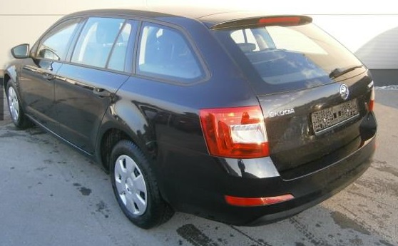 Left hand drive SKODA OCTAVIA Kombi TSI Active