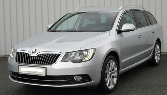 lhd SKODA SUPERB (01/08/2015) - 