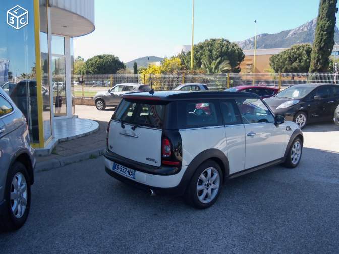 MINI CLUBMAN (12/03/2009) - 