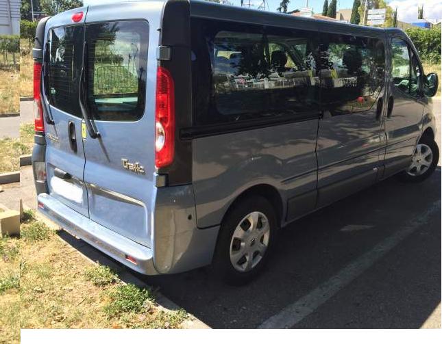 RENAULT TRAFIC (03/05/2012) - 