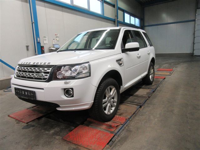 Left hand drive LANDROVER FREELANDER 2.0 SI