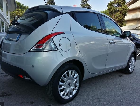 LANCIA YPSILON (01/04/2015) - 