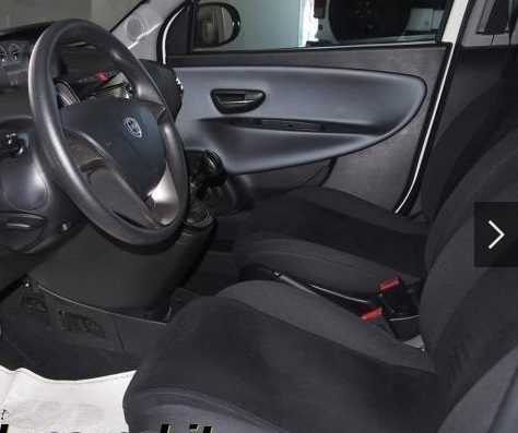 LANCIA YPSILON (01/06/2015) - 