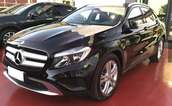 MERCEDES GLA (01/05/2015) - 