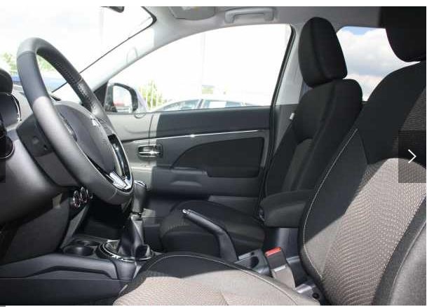 Left hand drive car MITSUBISHI ASX (01/10/2015) - 