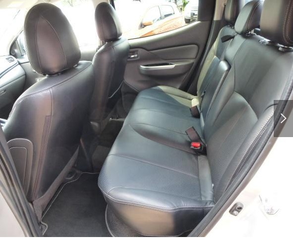 left hand drive MITSUBISHI L200 (01/06/2015) -  