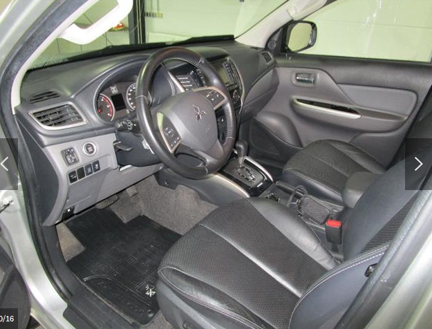 Left hand drive car MITSUBISHI L200 (01/11/2015) - 