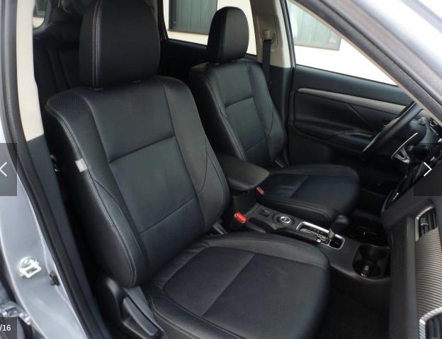 Left hand drive car MITSUBISHI OUTLANDER (01/05/2015) - 