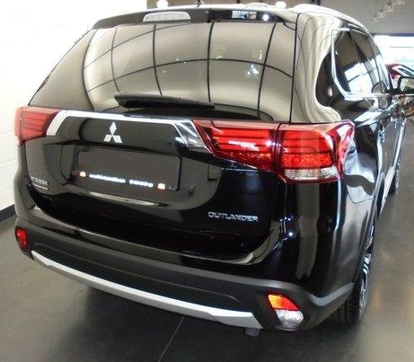 lhd car MITSUBISHI OUTLANDER (01/03/2016) - 