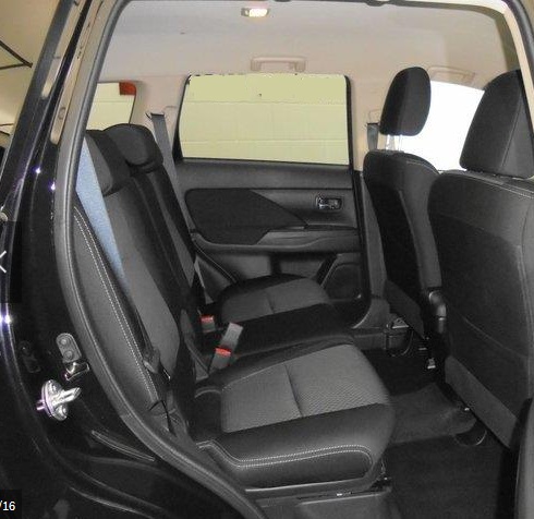 left hand drive MITSUBISHI OUTLANDER (01/03/2016) -  