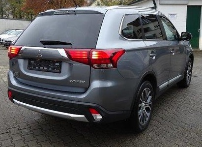 Left hand drive MITSUBISHI OUTLANDER 2,2DI-D Plus 2WD ClearTec