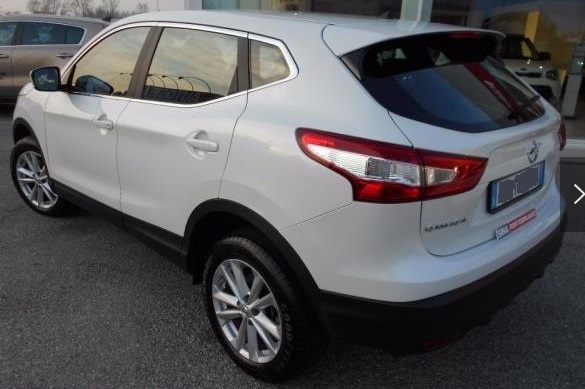 lhd car NISSAN QASHQAI (01/02/2016) - 