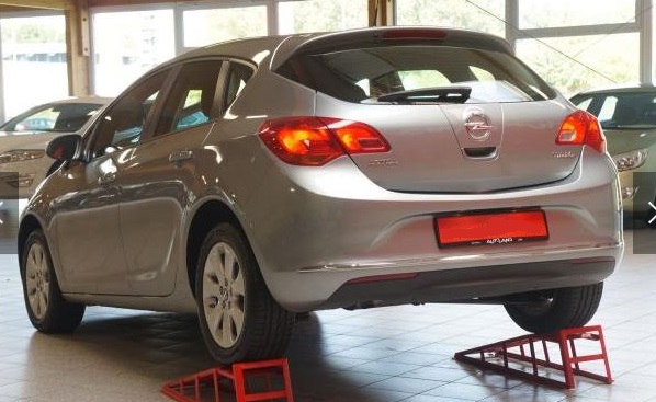 Left hand drive OPEL ASTRA  J 1.4 Turbo Klima Alu Tempomat