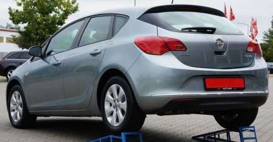 lhd car OPEL ASTRA (01/06/2015) - 