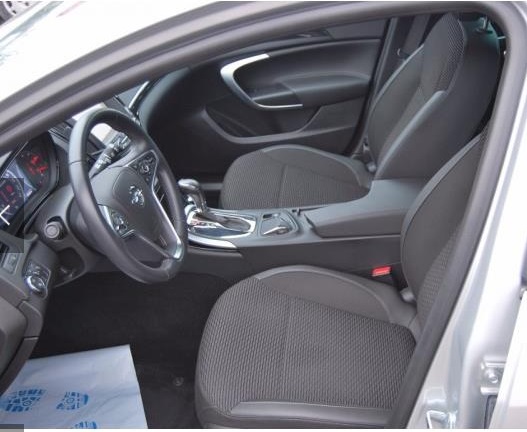 Left hand drive car OPEL INSIGNIA (01/04/2015) - 