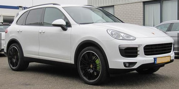 PORSCHE CAYENNE (01/06/2015) - 