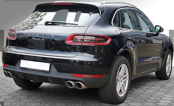 Left hand drive PORSCHE MACAN Panorama Dach, Memory-Paket