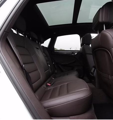 left hand drive PORSCHE MACAN (01/06/2015) -  