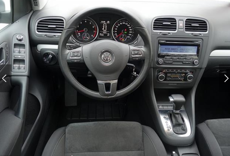 VOLKSWAGEN GOLF (01/11/2010) - 