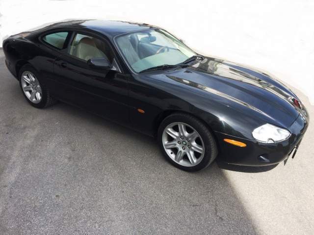 lhd JAGUAR XK8 (01/07/2000) - 