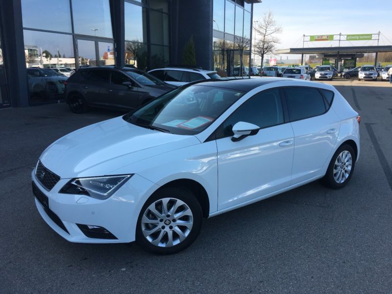 Left hand drive SEAT LEON 2.0TDI DSG Style 