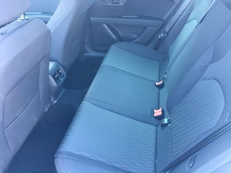 left hand drive SEAT LEON (01/06/2016) -  