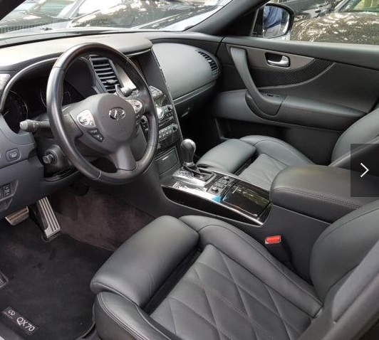 Left hand drive car INFINITI QX70 (01/05/2014) - 