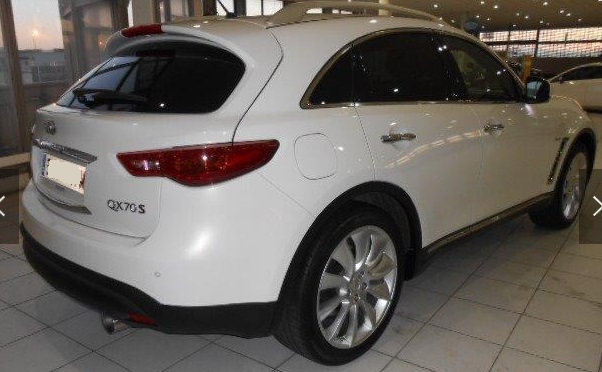 INFINITI QX70 (01/07/2014) - 