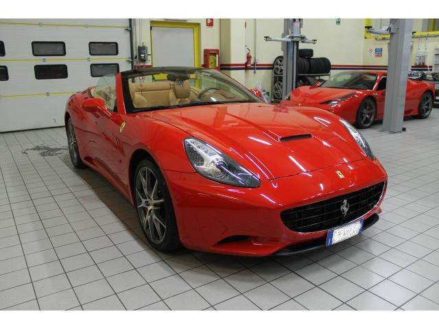 lhd FERRARI CALIFORNIA (01/02/2010) - 