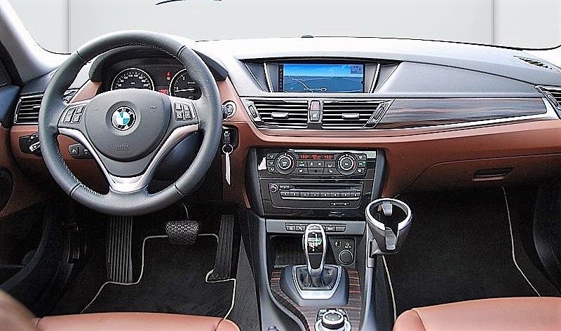 Left hand drive car BMW X1 (01/03/2015) - 