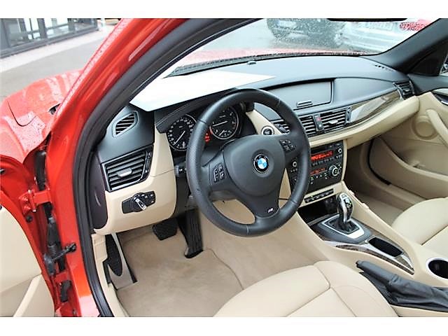 Left hand drive car BMW X1 (01/05/2014) - 