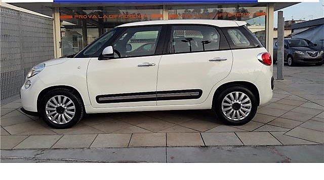 lhd car FIAT 500L (01/03/2015) - 