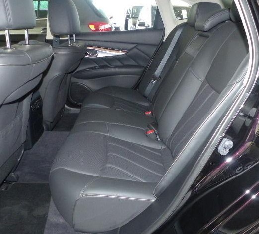 left hand drive INFINITI Q70 (01/03/2014) -  