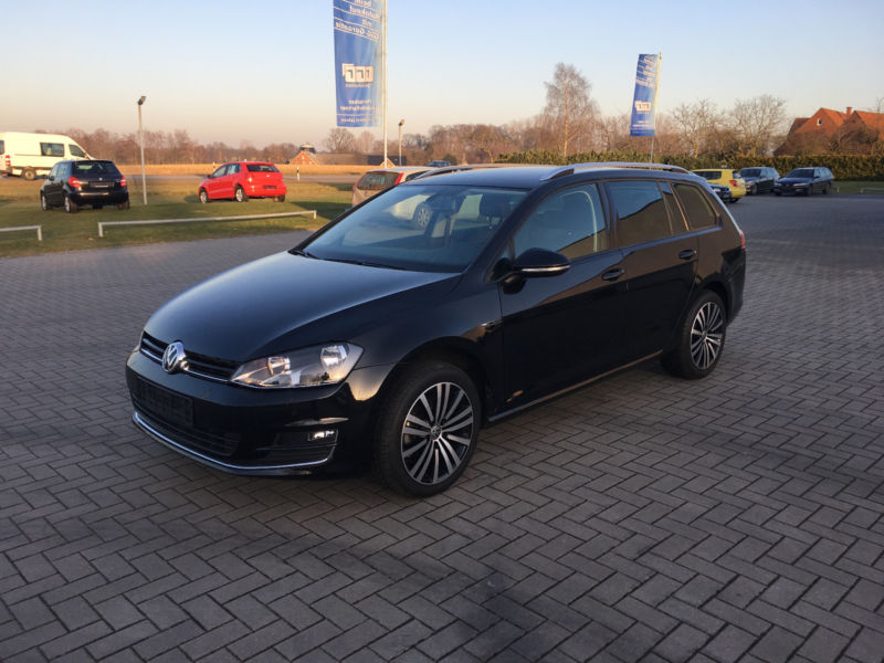 lhd car VOLKSWAGEN GOLF (01/08/2015) - 