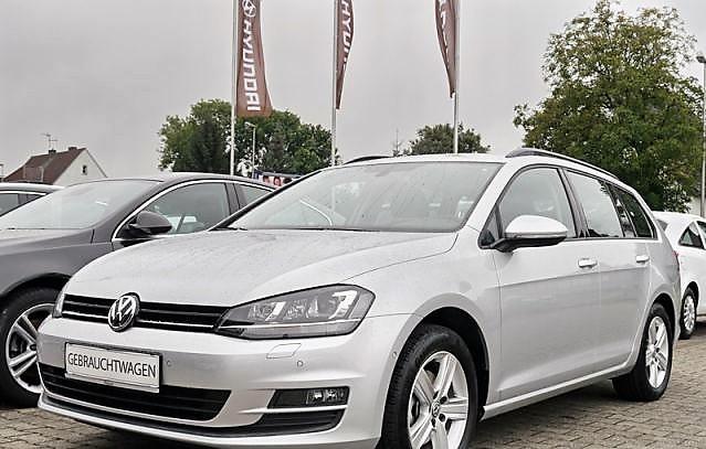 VOLKSWAGEN GOLF (01/04/2015) - 