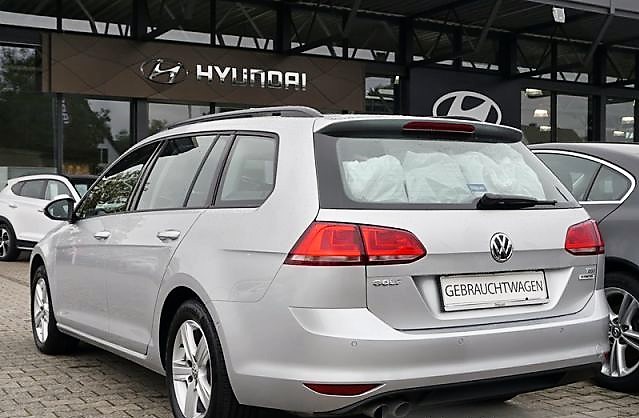 lhd car VOLKSWAGEN GOLF (01/04/2015) - 